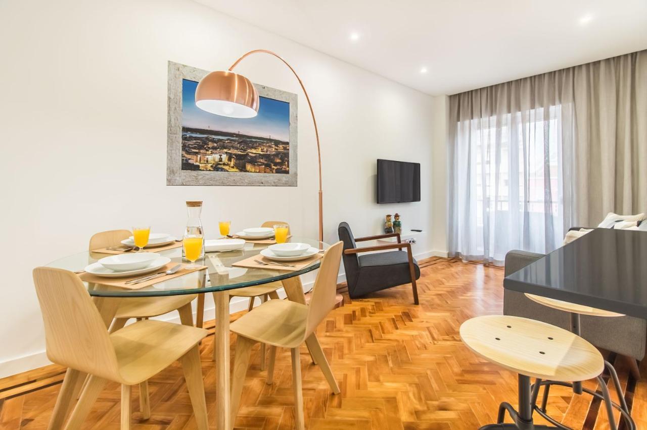 דירות ליסבון Marques De Pombal Metropolitan Flat מראה חיצוני תמונה