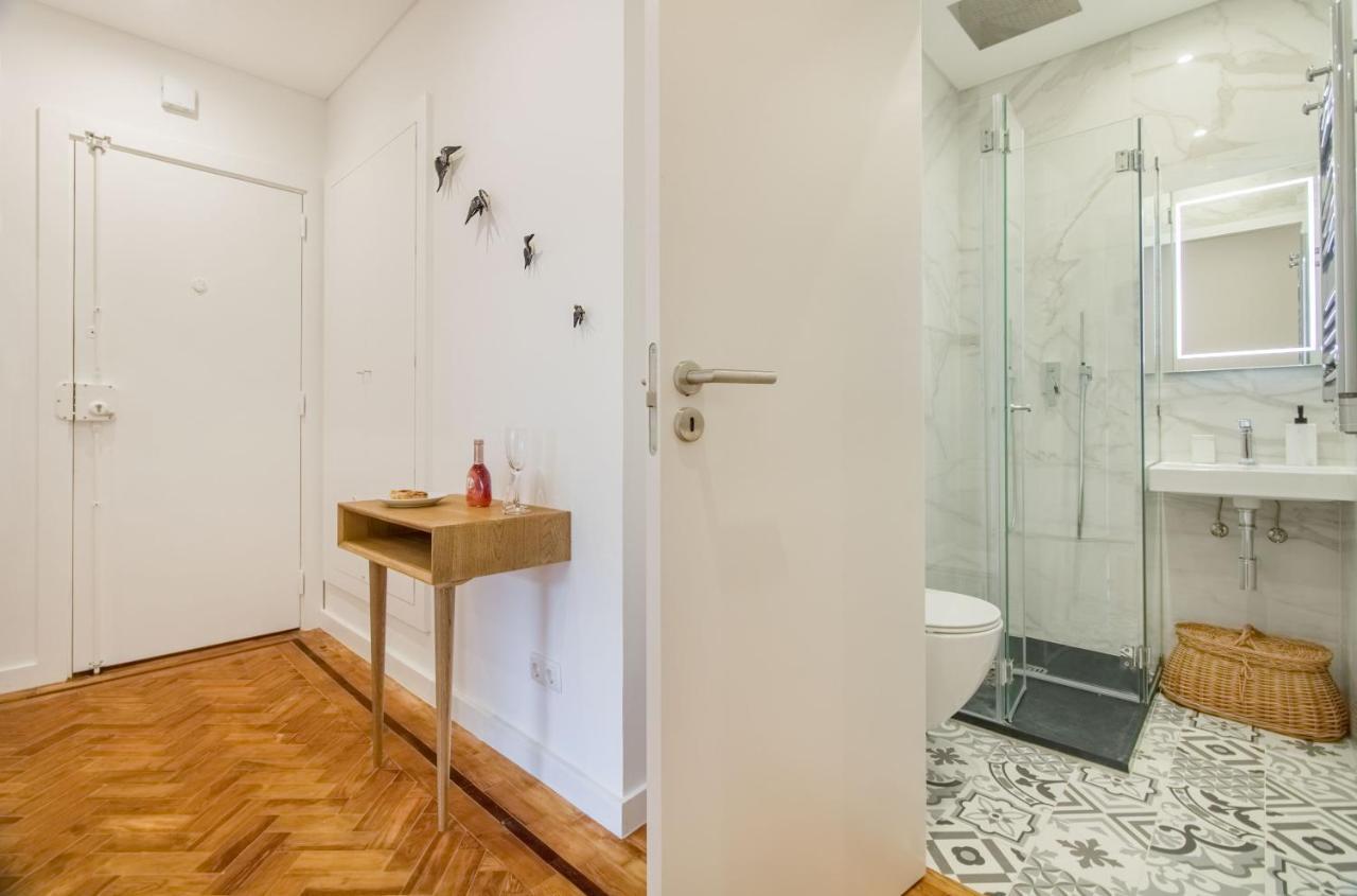 דירות ליסבון Marques De Pombal Metropolitan Flat מראה חיצוני תמונה